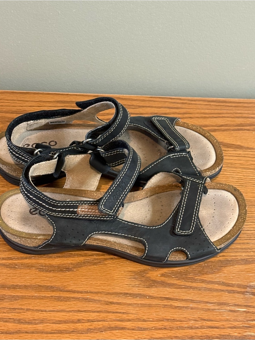 Ecco Sandals Size 39 US 8 Black Comfort Casual Open